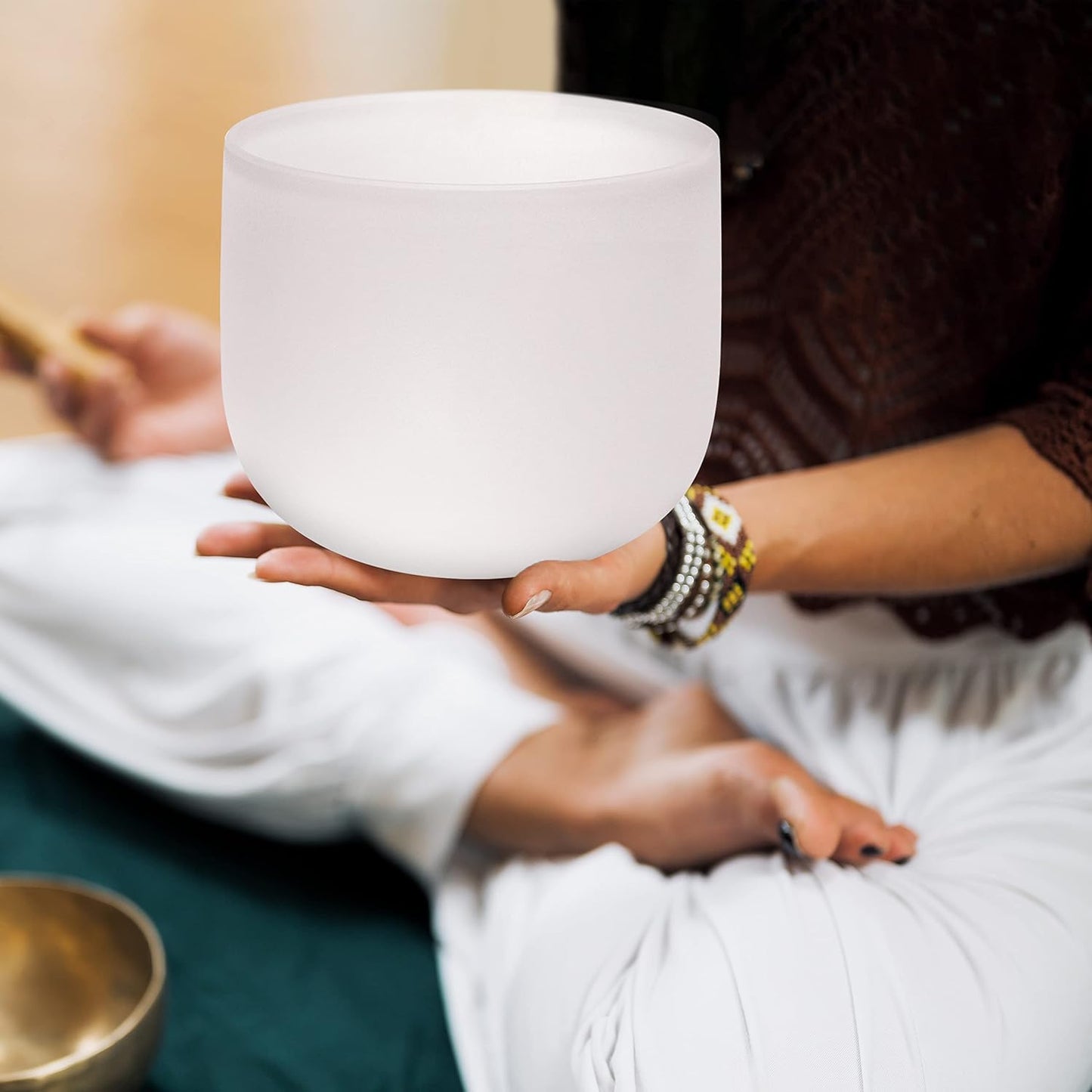 TOPFUND F Note Crystal Singing Bowl 10 inch Heart Chakra with Heavy Duty Carrying Case and Suede Mallet