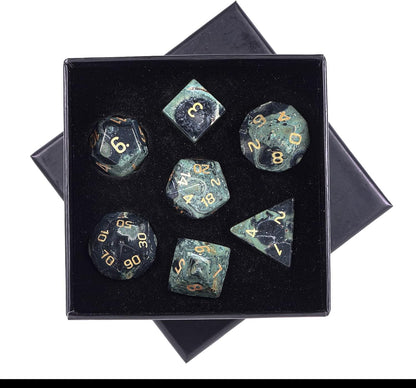 mookaitedecor 7 PCS Blue Howlite Turquoise Crystal Polyhedral DND Dice Set, Polished Tumbled Stones Dices for RPG MTG Table Games Home Decoration