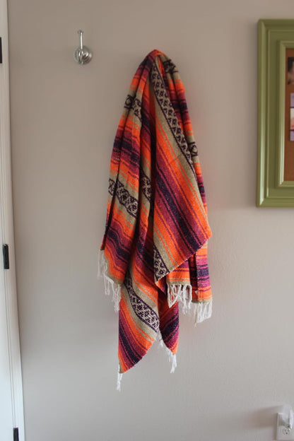 Del Mex Classic Mexican Blanket, Large Authentic Woven Falsa Throw (70"x50"), Artisan Southwest Décor for Beach, Yoga, Outdoors (Lavender)