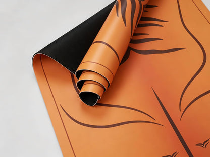 【 】 Yoga Mat * Beast Line -- Unique coating technique, Great wear resistance for a long service life, Vividly printed pattern, Natural rubber base, Strong bounce resilience, Absorb sweat instantly to stay dry, Clean and hygienic.