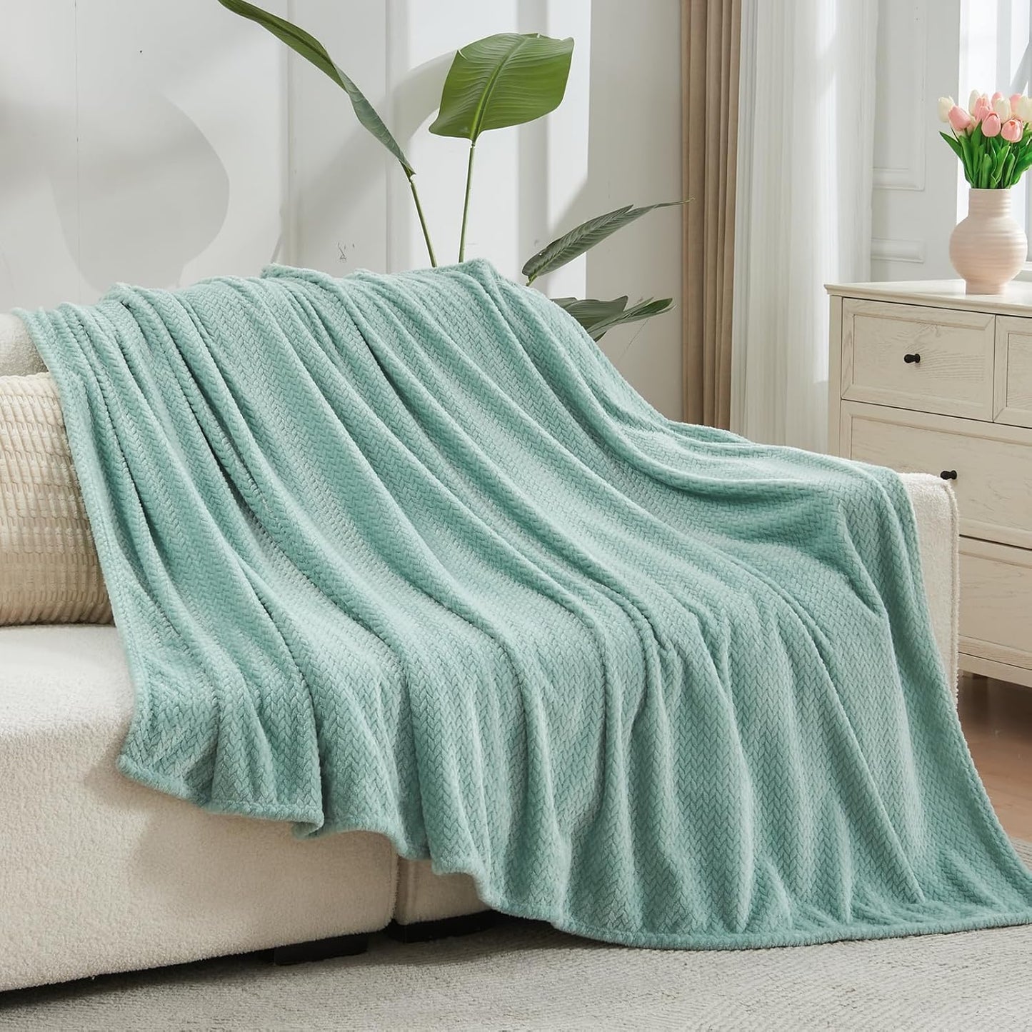 NEWCOSPLAY Super Soft Throw Blanket Light Purple Premium Silky Flannel Fleece Leaves Pattern Lightweight Bed Blanket All Season Use (Light Purple, Throw(50"x60")) - Colors A