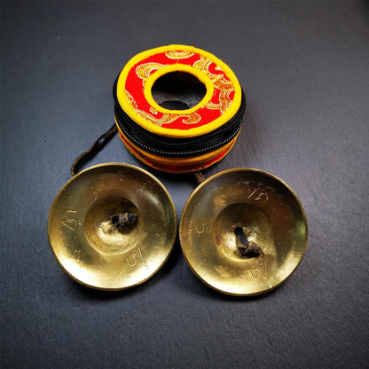 Tibetan Tingsha Bell Set - Tibetan Cymbals - for Sound Healing, Yoga, Meditation, and Mindfulness,Handmade in Nepal,Made of Bronze,Plain Pattern,Black Color，7.7cm/3.0 inch