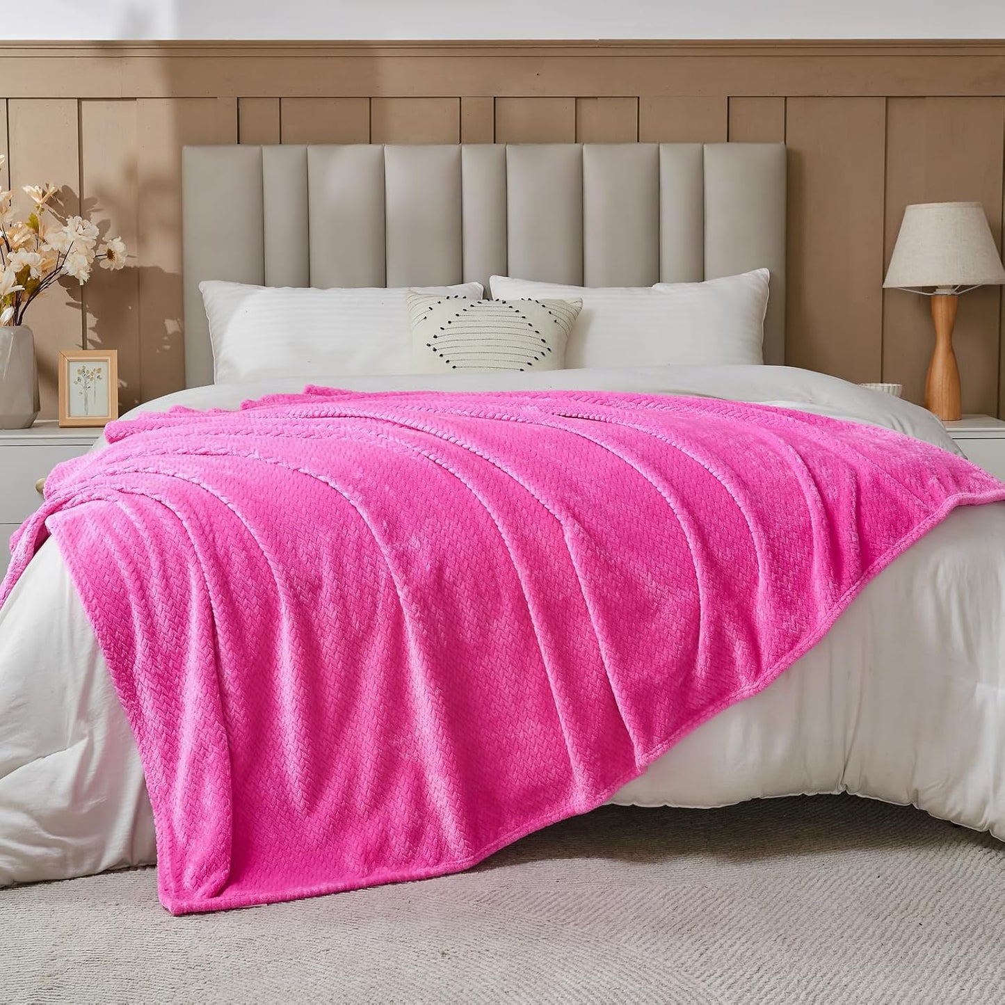 NEWCOSPLAY Super Soft Throw Blanket Light Purple Premium Silky Flannel Fleece Leaves Pattern Lightweight Bed Blanket All Season Use (Light Purple, Throw(50"x60")) - Colors B