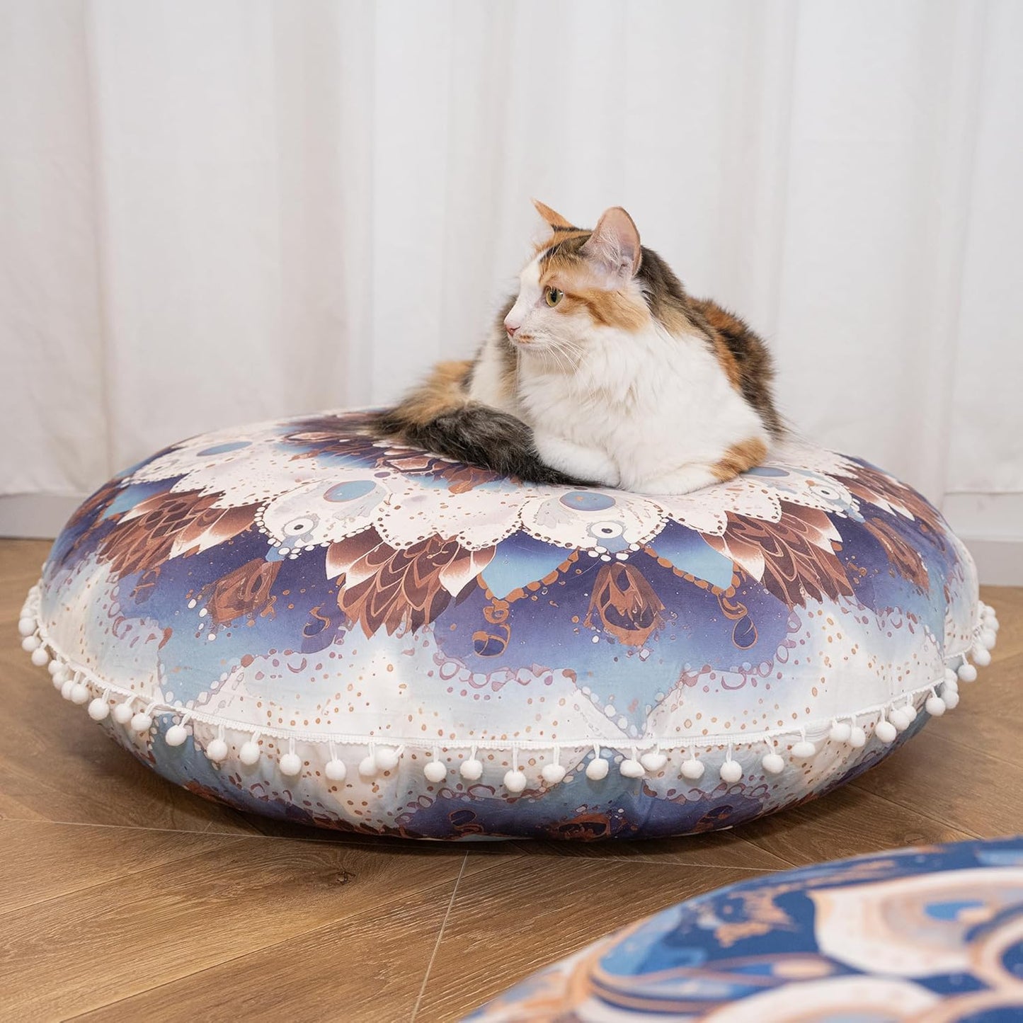 Meditation Cushion 32 Inch Round, Large Floor Pillow Seating for Adults, Bohemian Mandala Yoga Cushion, Extra Thick Memory Foam Removable Washable Cover, Ideal Gift & Holiday Decor, Blue
