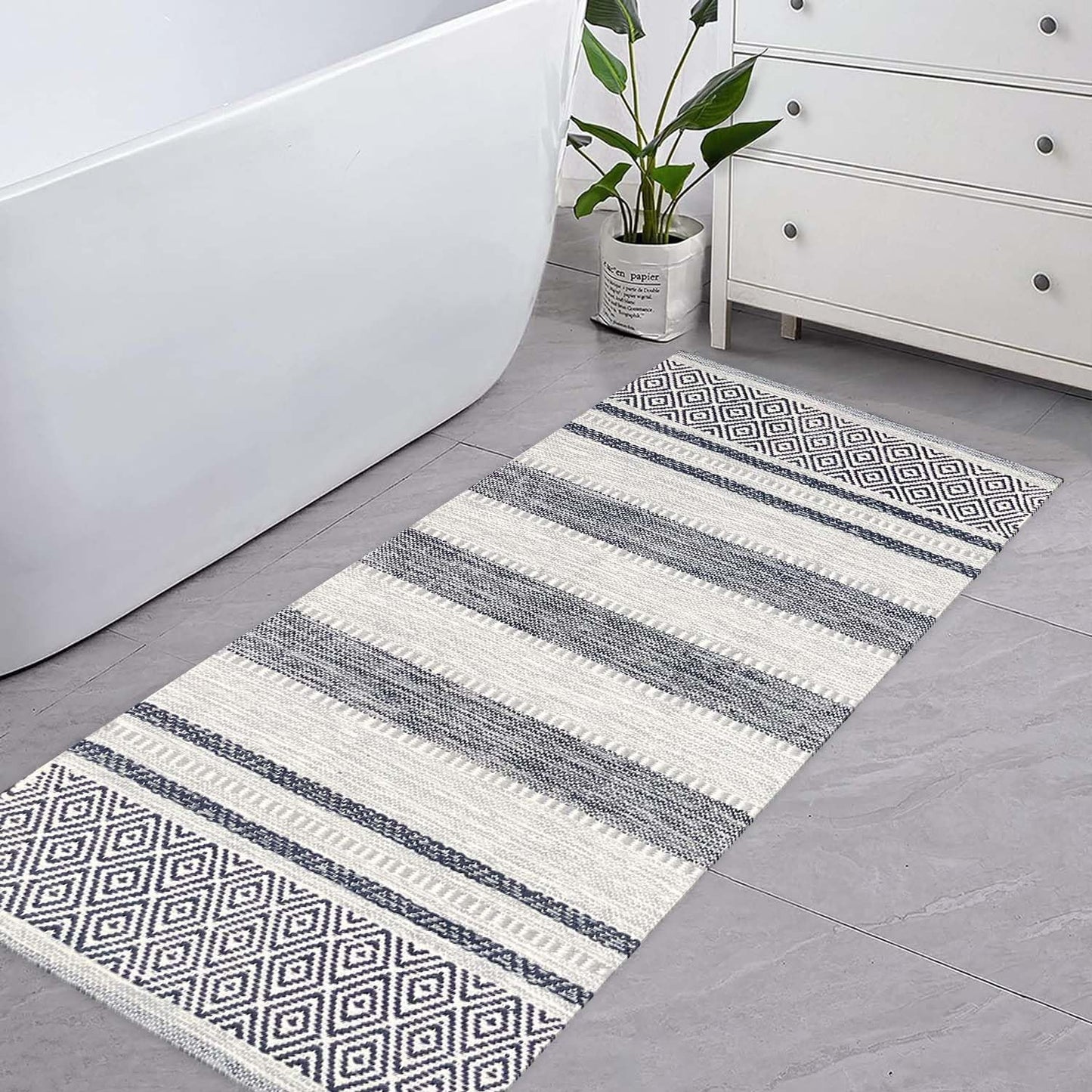 Chardin home Farmhouse Rug 24''x36'' Black-White | Recycled Cotton Hand Woven Rug, Long Boho Rug | Perfect for Hallways, Kitchens, Bathroom, bedrooms, Meditation Yoga Mat | Machine Wash