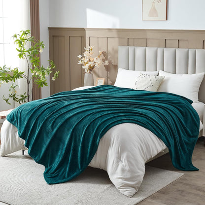 NEWCOSPLAY Super Soft Throw Blanket Light Purple Premium Silky Flannel Fleece Leaves Pattern Lightweight Bed Blanket All Season Use (Light Purple, Throw(50"x60")) - Colors A