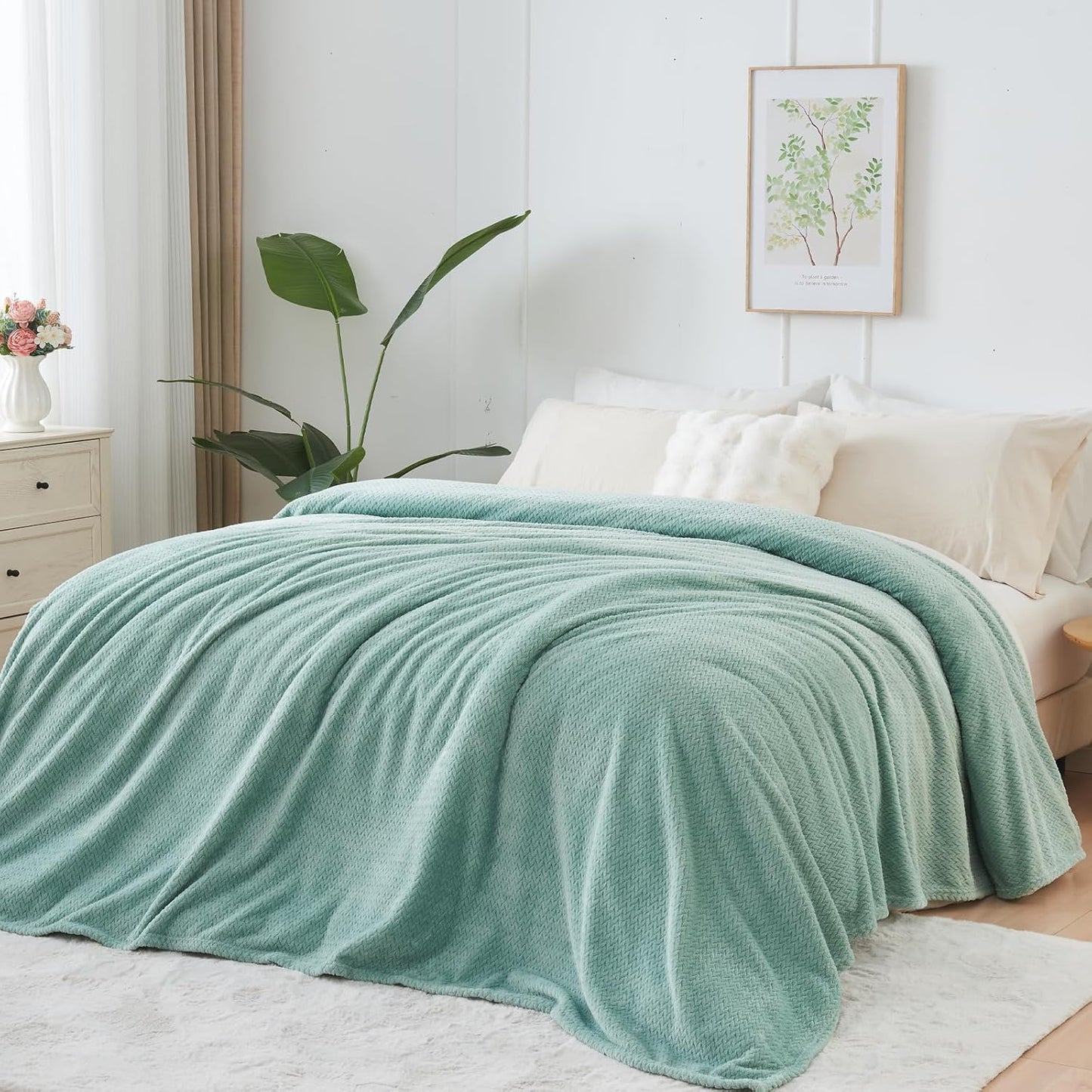 NEWCOSPLAY Super Soft Throw Blanket Light Purple Premium Silky Flannel Fleece Leaves Pattern Lightweight Bed Blanket All Season Use (Light Purple, Throw(50"x60")) - Colors A