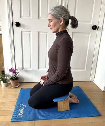 Bean Products Bamboo Foldable Meditation Bench – Supportive and Portable Folding Kneeling Stool for Zen Practice – Ergonomic Design for Seiza, Meditation, Prayer and Travel – Made in USA