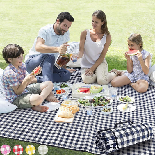 ZAZE Extra Large Picnic Outdoor Blanket, 80''x80'' Waterproof Foldable Blankets Gingham Picnic Mat for Beach, Camping Grass Lawn Park Accessories Cute Couple Gifts Ideas Wedding Registry(Green White)