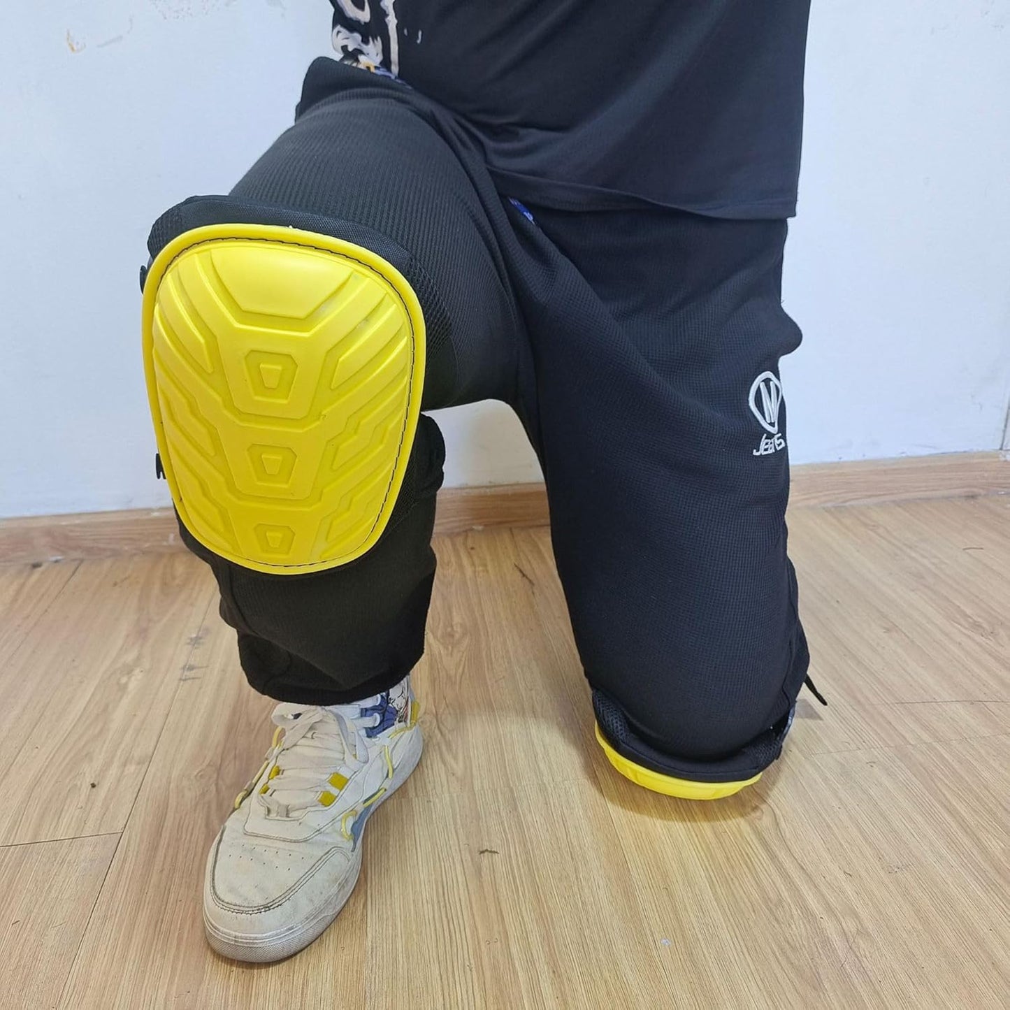 SUJAYU Work Knee Pads for Men Construction, Gardening Knee Pads for Work, Kneepads for Construction, Rodilleras de Trabajo Rodilleras Para Dolor de Rodillas (Black)