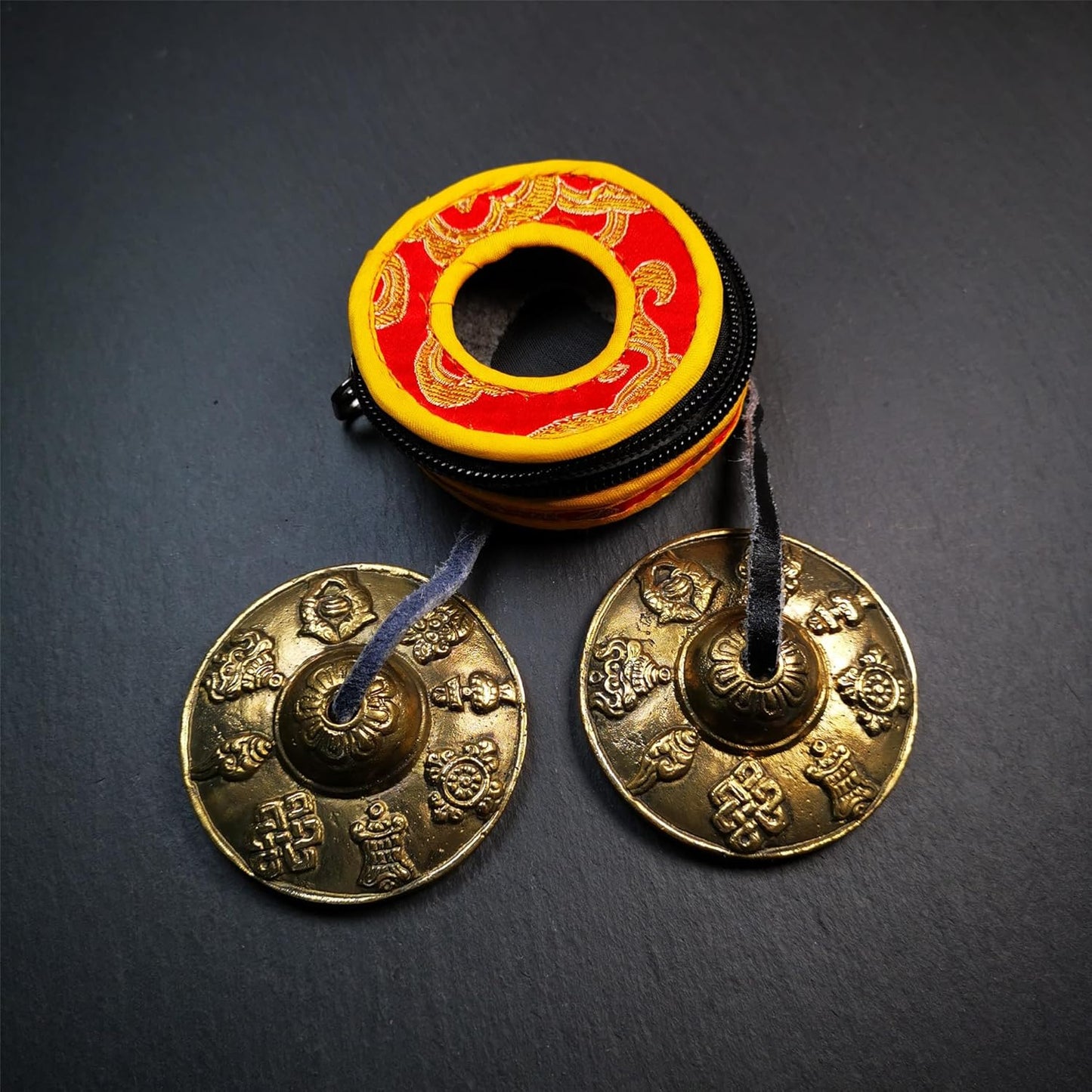 Tibetan Tingsha Bell Set - Tibetan Cymbals - for Sound Healing, Yoga, Meditation, and Mindfulness,Handmade in Nepal,Made of Bronze,Plain Pattern,Black Color，7.7cm/3.0 inch