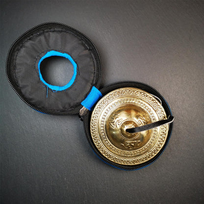 Tibetan Tingsha Bell Set - Tibetan Cymbals - for Sound Healing, Yoga, Meditation, and Mindfulness,Handmade in Nepal,Made of Bronze,Plain Pattern,Black Color，7.7cm/3.0 inch