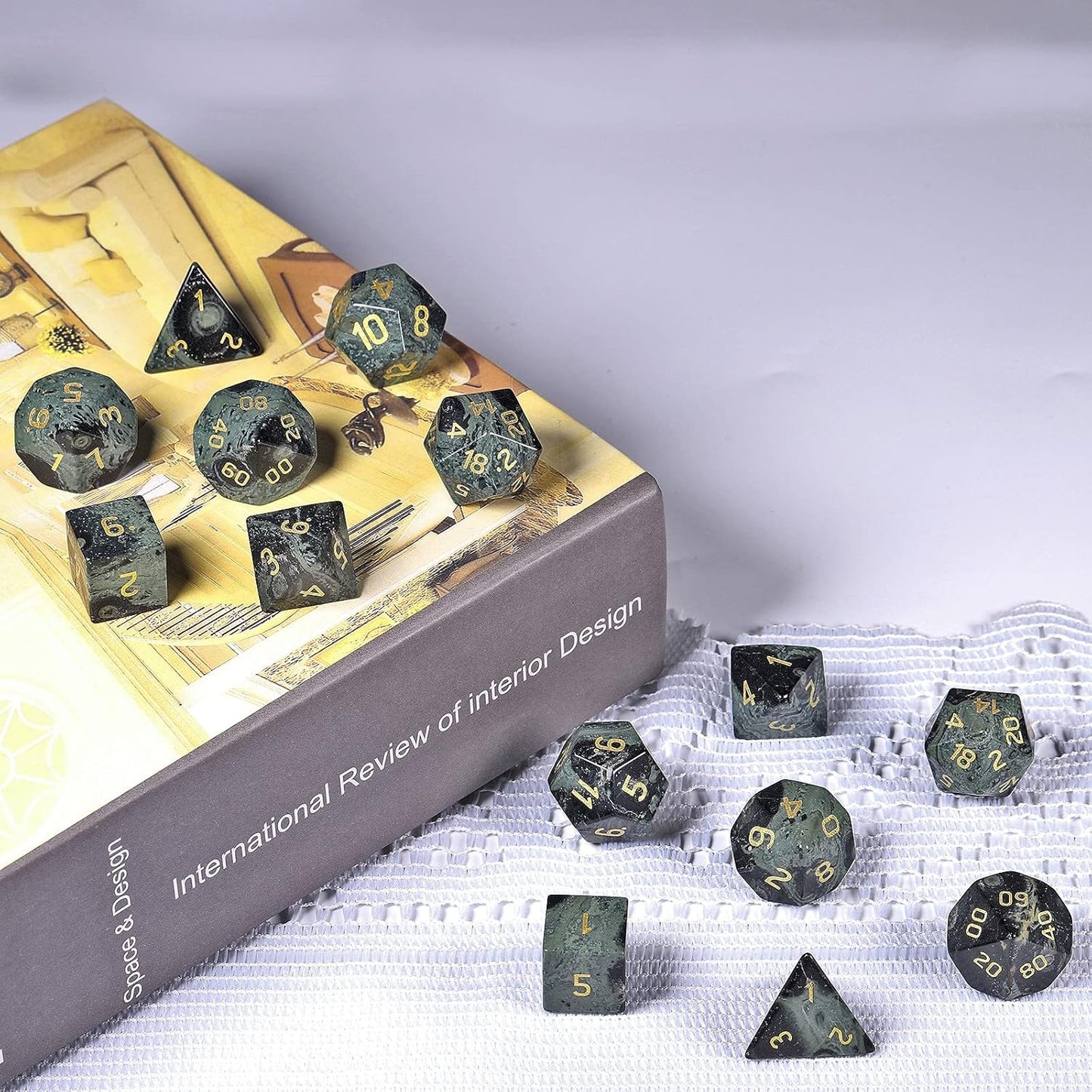 mookaitedecor 7 PCS Blue Howlite Turquoise Crystal Polyhedral DND Dice Set, Polished Tumbled Stones Dices for RPG MTG Table Games Home Decoration