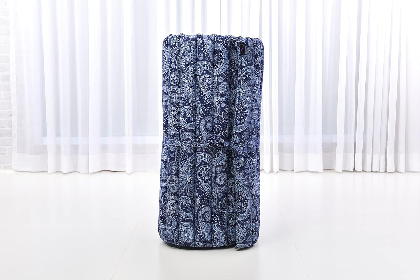 Leewadee - Kapok Roll Mat – Handcrafted Folding Sleep & Relaxation Mattress from Thailand, Ideal as Guest Bed, Camping Mat, Yoga Mat or Traditional Futon, 75 x 39 inches, Anthracite