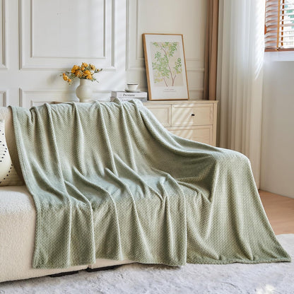 NEWCOSPLAY Super Soft Throw Blanket Light Purple Premium Silky Flannel Fleece Leaves Pattern Lightweight Bed Blanket All Season Use (Light Purple, Throw(50"x60")) - Colors A