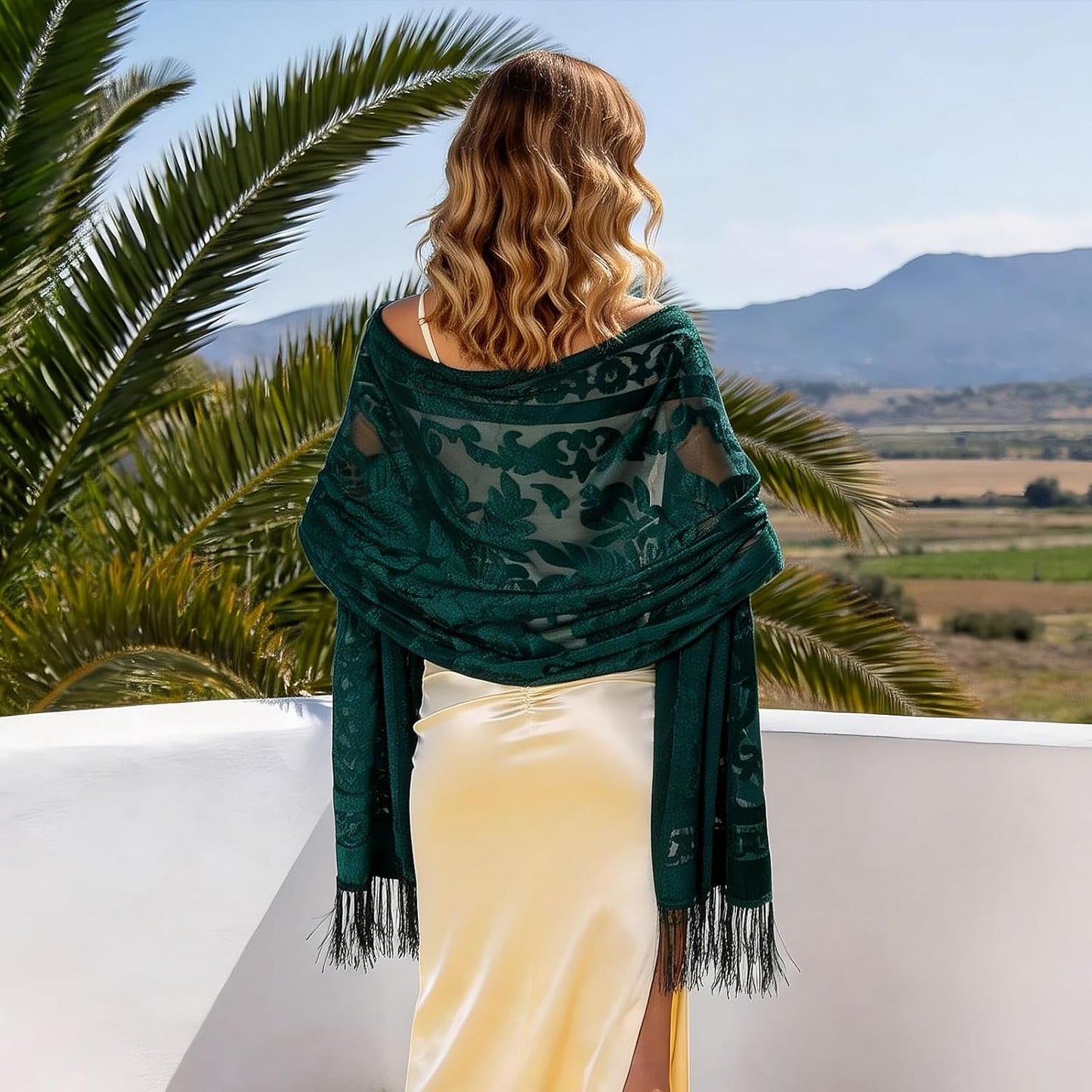 E-Clover Lace Shawl Velvet Scarfs Shawls and Wraps for Evening Dresses Wedding Shawl Wraps for Dress Accessories Winter