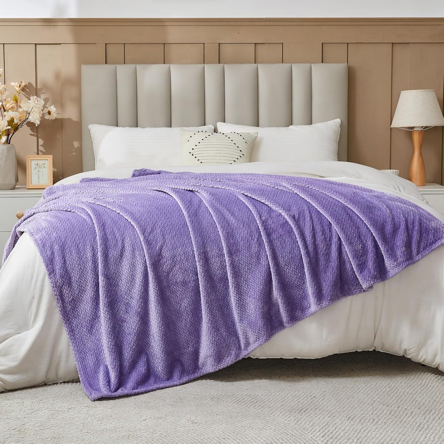 NEWCOSPLAY Super Soft Throw Blanket Light Purple Premium Silky Flannel Fleece Leaves Pattern Lightweight Bed Blanket All Season Use (Light Purple, Throw(50"x60")) - Colors B