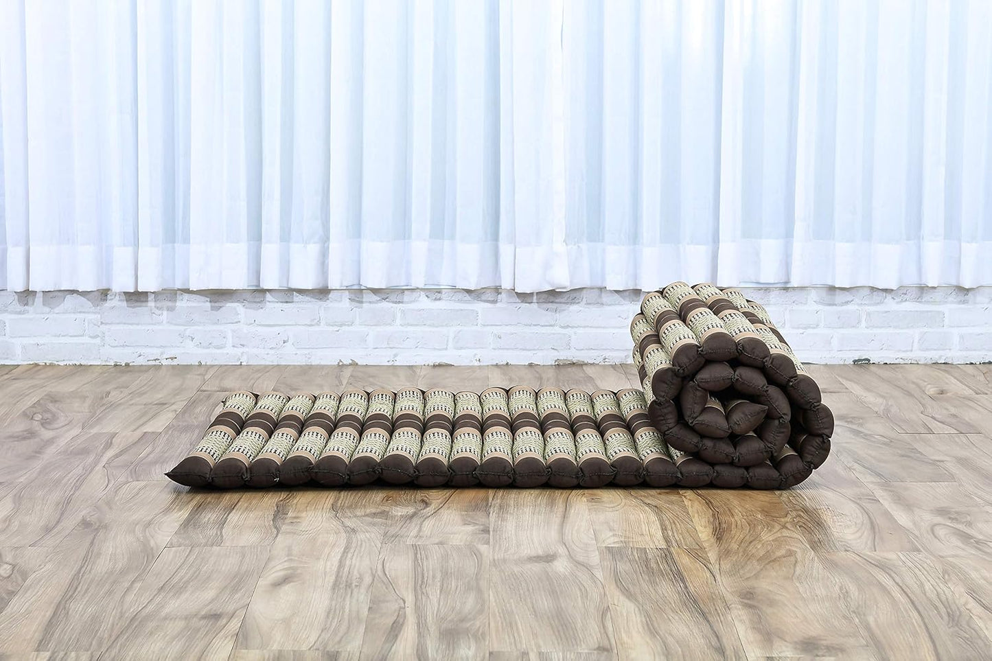 Leewadee - Kapok Roll Mat – Handcrafted Folding Sleep & Relaxation Mattress from Thailand, Ideal as Guest Bed, Camping Mat, Yoga Mat or Traditional Futon, 75 x 39 inches, Anthracite