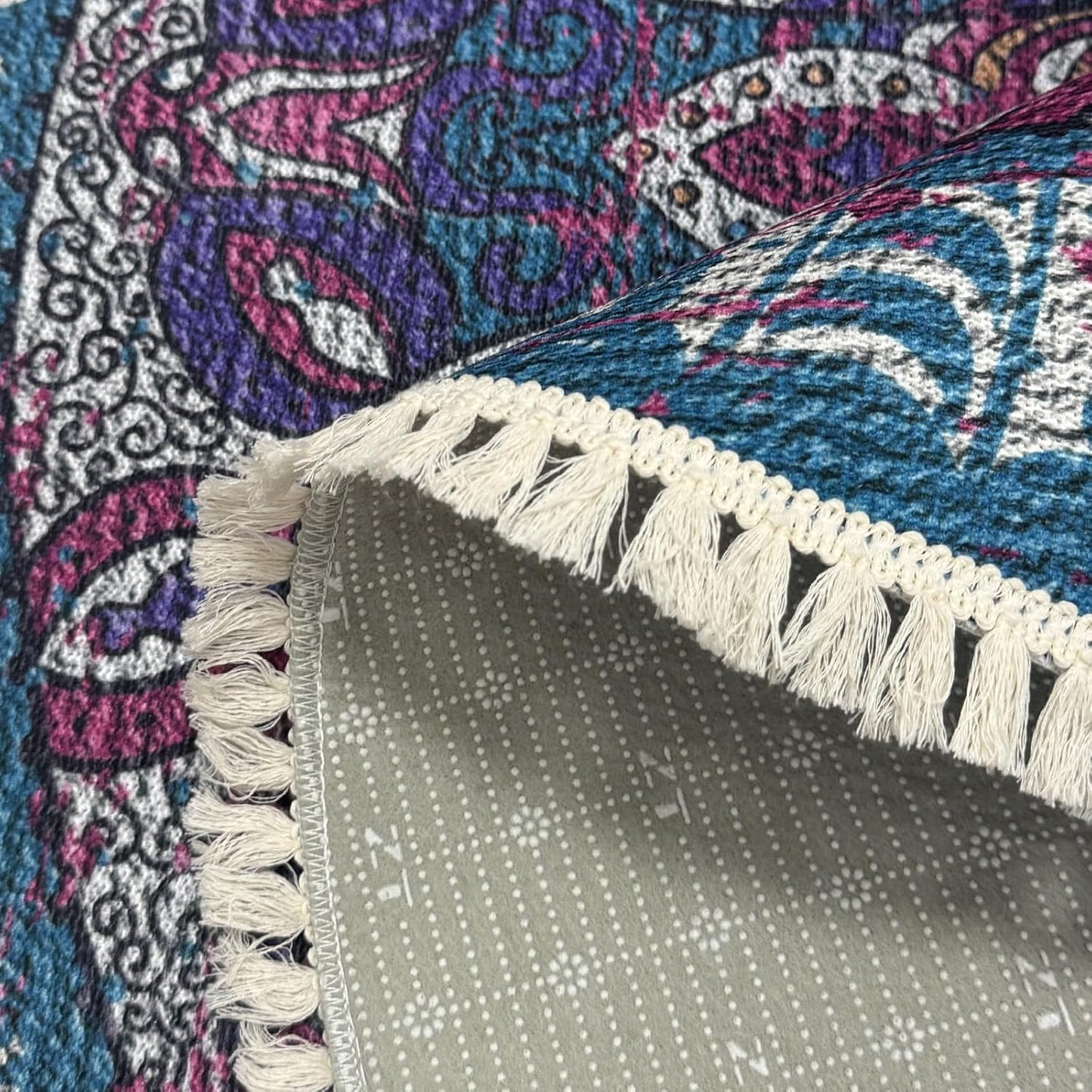 Boho Rug 5Ft Round Bedroom Carpet Circle Nonslip Farmhouse Area Rug Rustic Mandala Floor Mat for Living Room Locker Room Tassel Yoga Throw Rugs Washable Doormat, Purple
