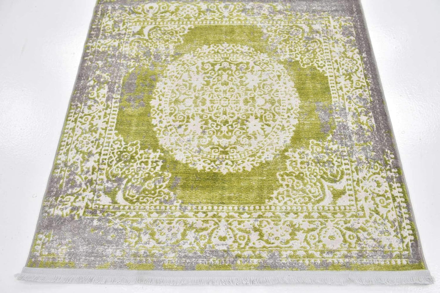 Unique Loom New Classical Collection Area Rug - Olwen (4'Round, Purple/ Gray)