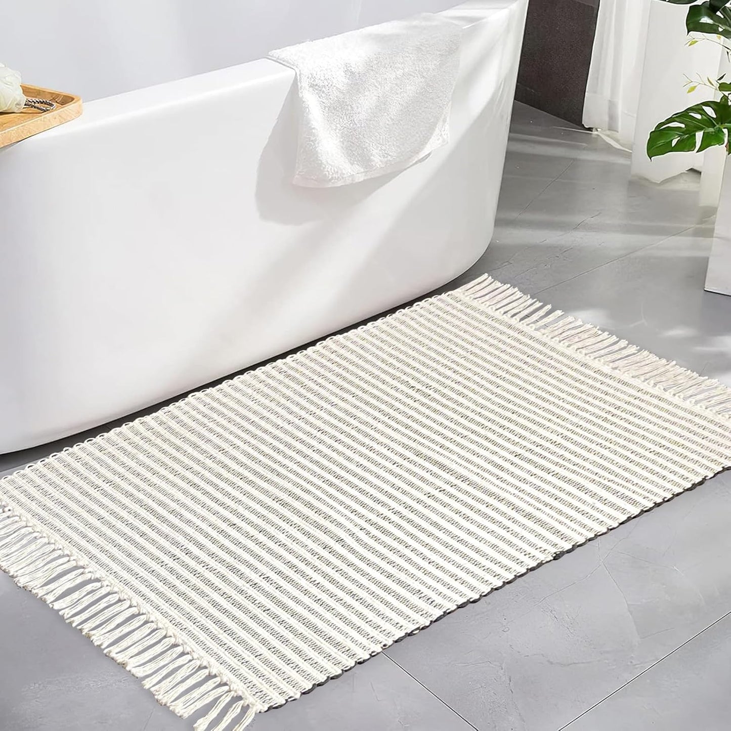 Chardin home Beige & Ivory Providence Runner 2.5x8 feet |Hand Woven Farmhouse Rug with Hand Knotted Fringes|Great in Kitchens entryways Hallways Bathrooms Meditation Yoga Mat|Reversible Cotton Rug