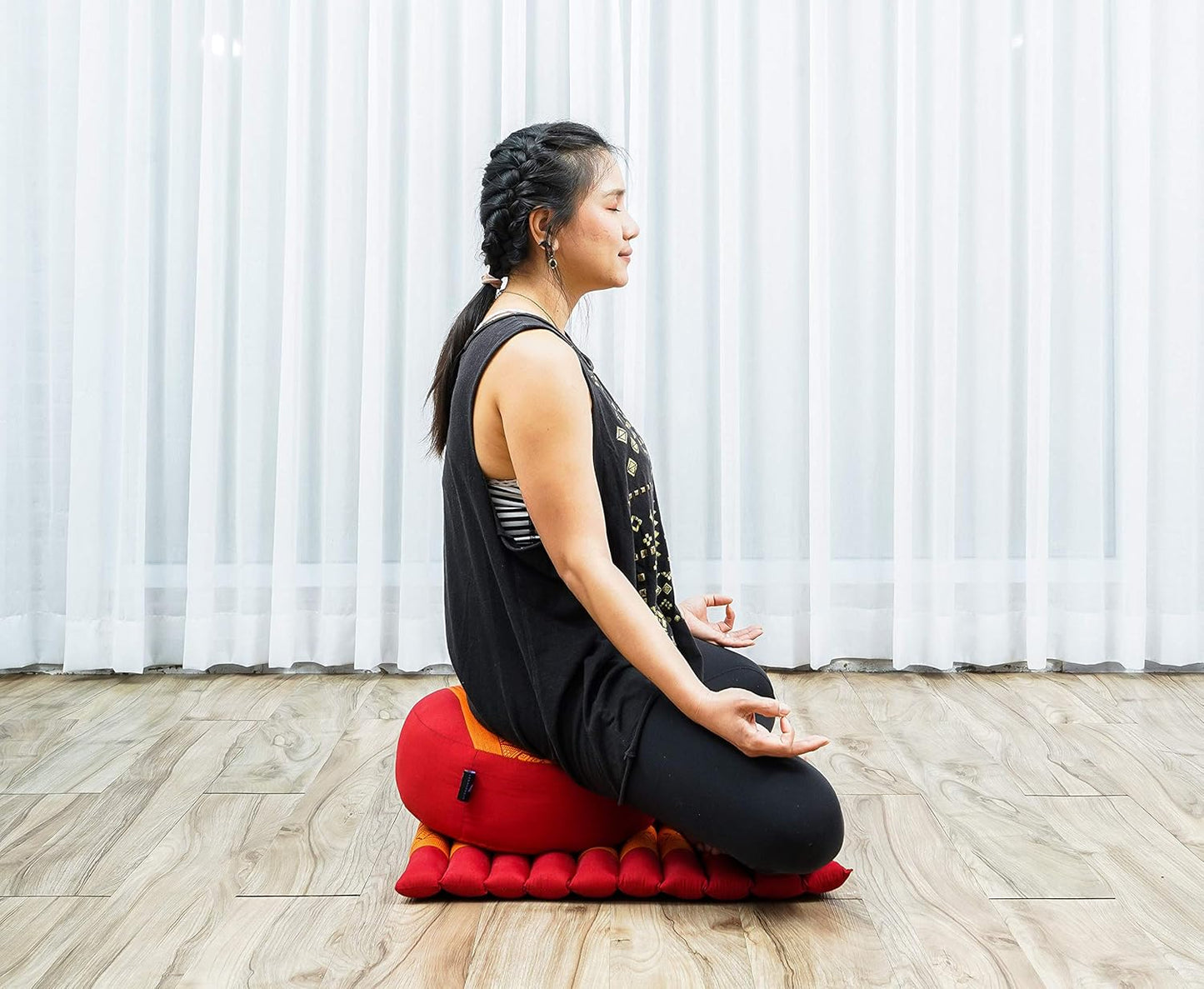 Leewadee Meditation Cushion Set – 1 Small Zafu Yoga Pillow and 1 Small Roll-Up Zabuton Mat Filled with Kapok