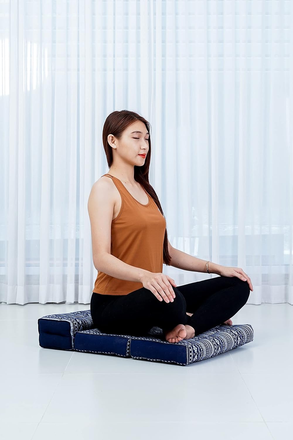 Foldable Floor Mattress – 2 in 1 Floor Meditation Mat for Yoga and Relaxation, Seating Futon with Kapok