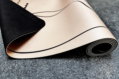 【BulgurYe】 Yoga Mat * Beast Line -- Unique coating technique, Great wear resistance for a long service life, Vividly printed pattern, Natural rubber base, Strong bounce resilience, Absorb sweat instantly to stay dry, Clean and hygienic.