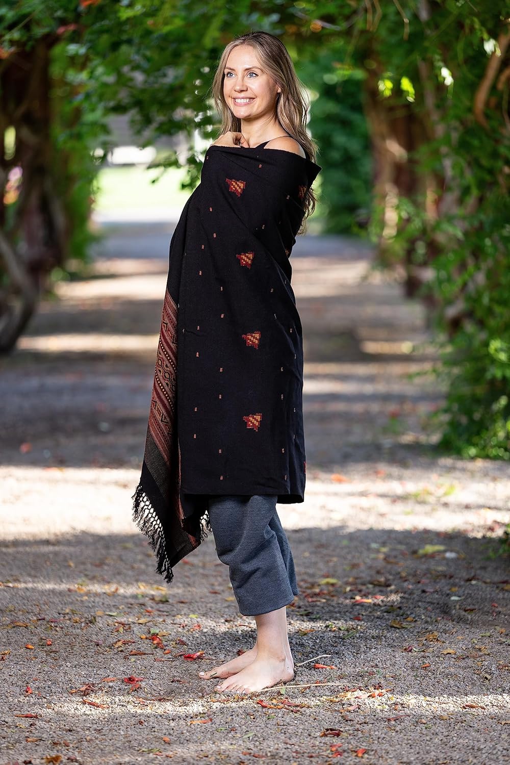 Exotic Vegan Meditation Shawl - Large Unisex Prayer Wrap, Oversize Scarf & Versatile Indian Style Blanket