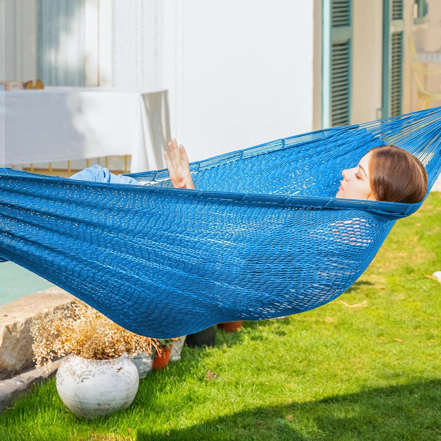 PNAEUT Handwoven Mayan Hammocks, Double Rope Hammock for Outdoor Outside & Indoor, Thick Soft 600 lbs Capacity Heavy-Duty, Includes Tree Straps, Carabiners & Carrying Bag (Nature, X-Large)