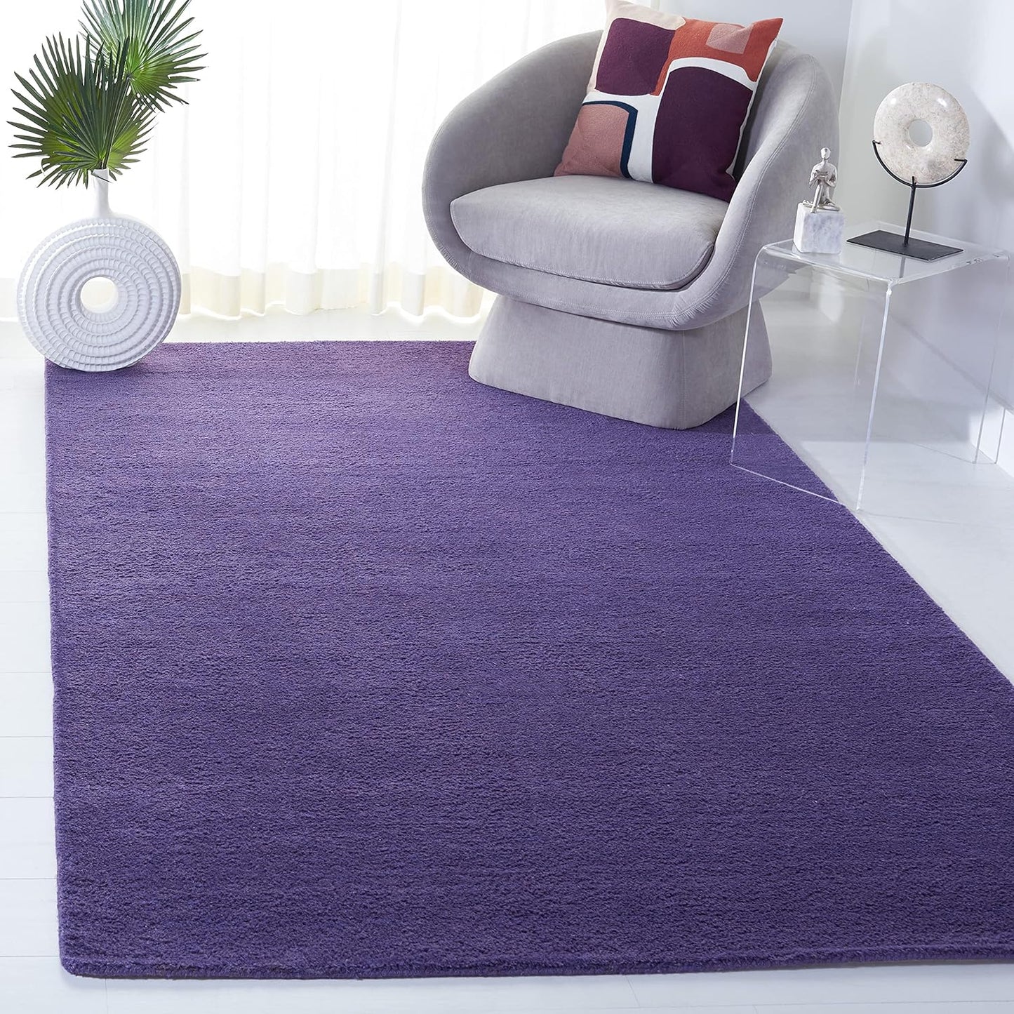 SAFAVIEH Himalaya Collection 6' Round Black HIM610C Handmade Premium Wool Area Rug