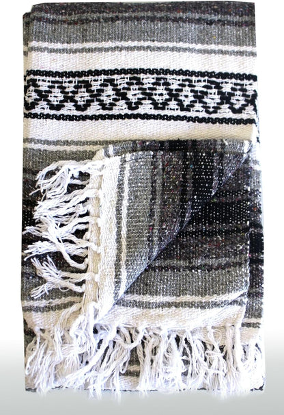 Del Mex Classic Mexican Blanket, Large Authentic Woven Falsa Throw (70"x50"), Artisan Southwest Décor for Beach, Yoga, Outdoors (Lavender)