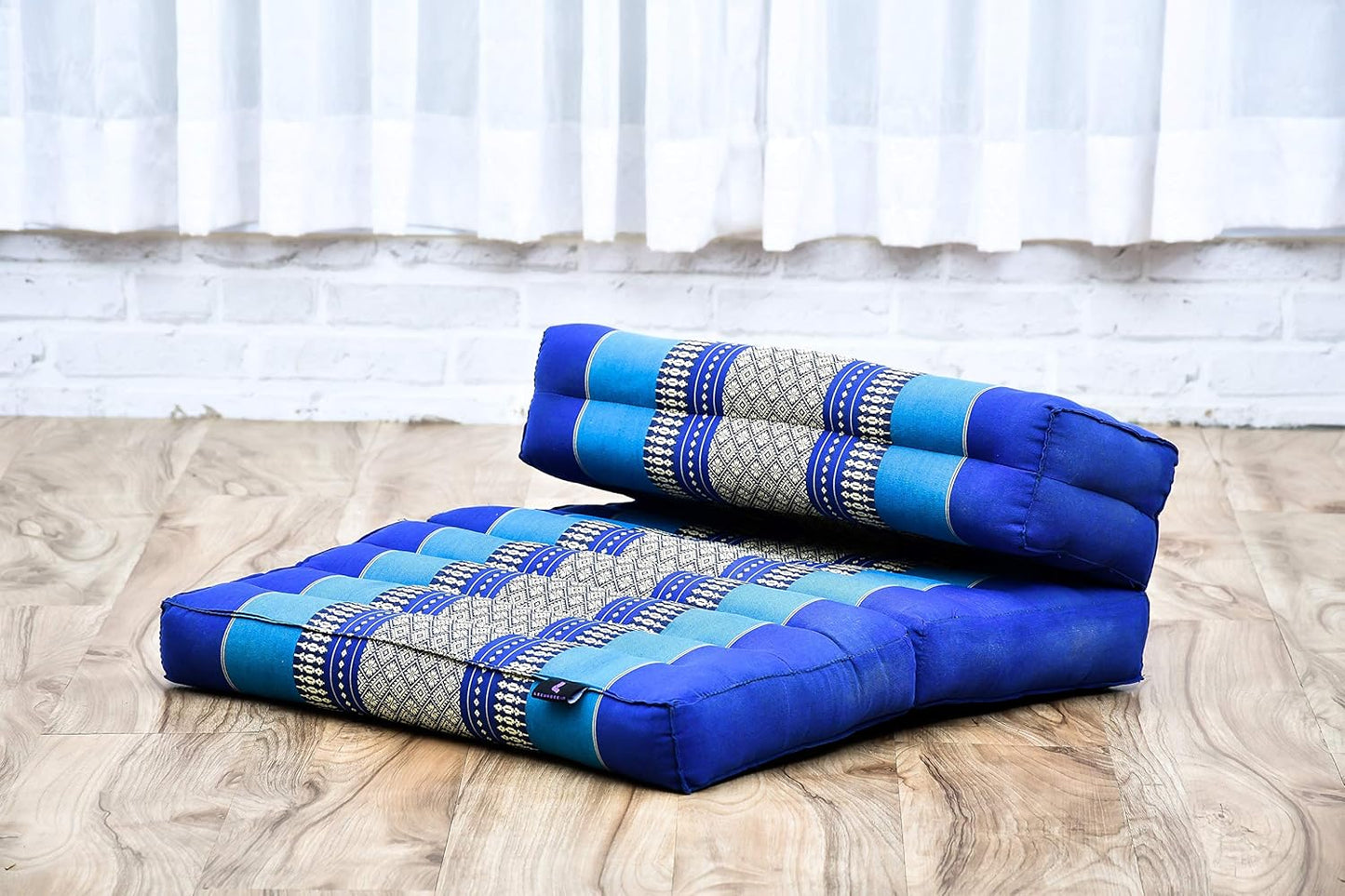 Leewadee Foldable Floor Mattress – 2 in 1 Floor Meditation Mat for Yoga and Relaxation, Seating Futon with Kapok