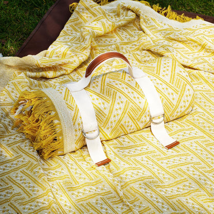 Genovega 2 in 1 Extra Large Rug Outdoor Picnic Blanket Waterproof Woven Boho Mat Giant Beach Towel Travel Essential Yoga Accessories Park Patio Lawn Garden Ground Music Festival Concert Must Have