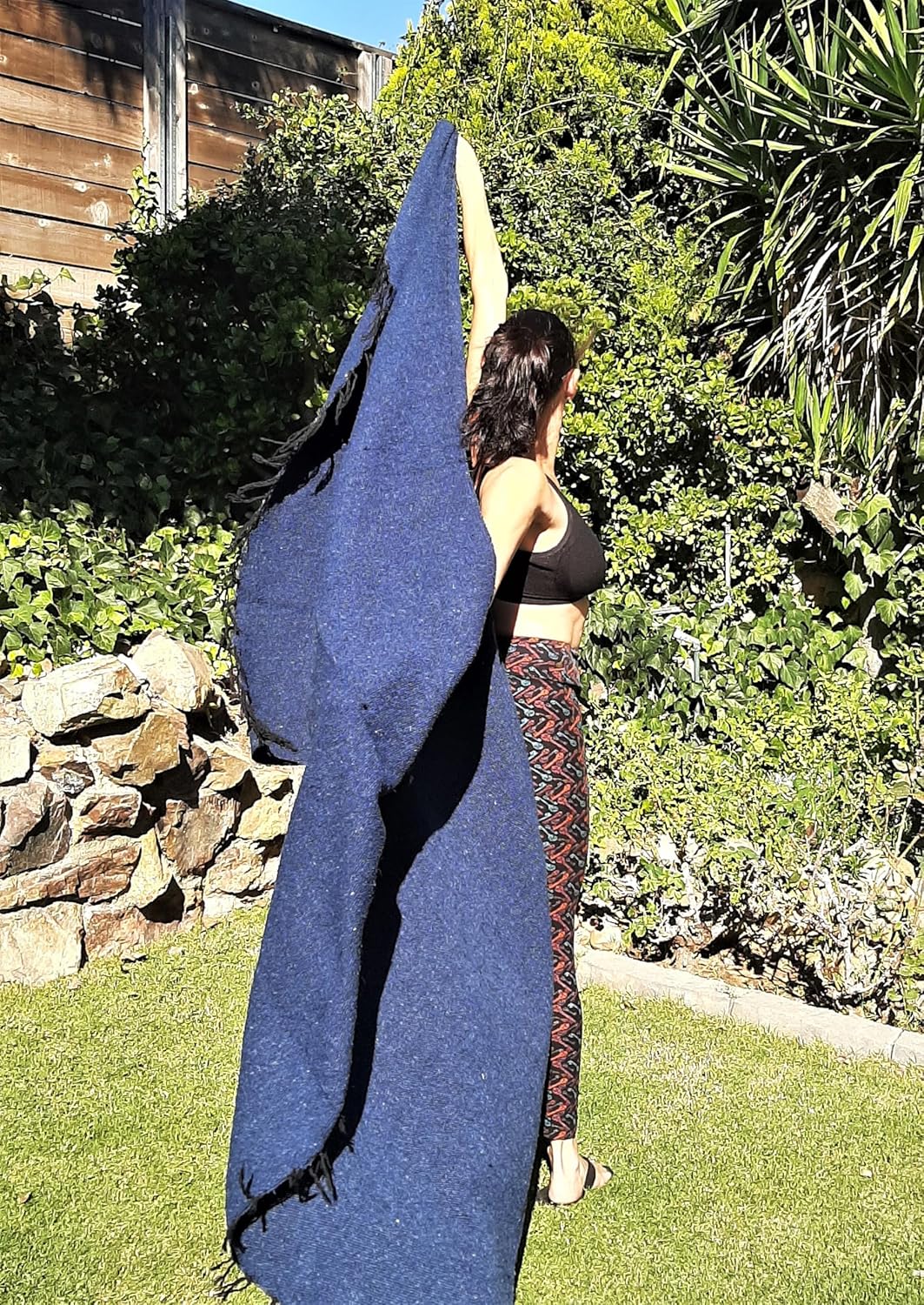 Open Road Goods Bulk Handmade Solid Color Yoga Blankets - Thick Mexican Blankets or Throws - Made for Yoga! (12 Pack, Black)