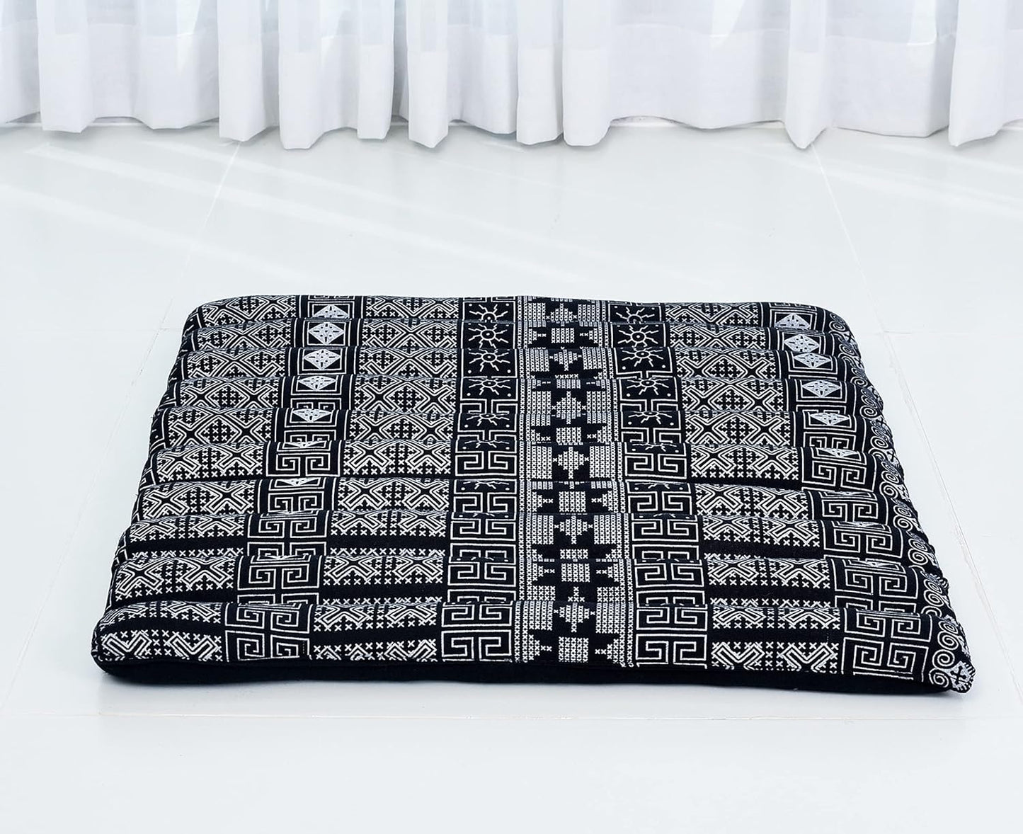 Leewadee Meditation Cushion Set – 1 Small Zafu Yoga Pillow and 1 Small Roll-Up Zabuton Mat Filled with Kapok