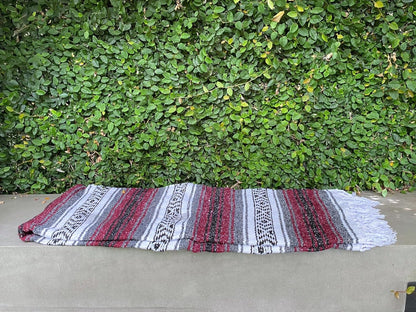 Del Mex Classic Mexican Blanket, Large Authentic Woven Falsa Throw (70"x50"), Artisan Southwest Décor for Beach, Yoga, Outdoors (Lavender)