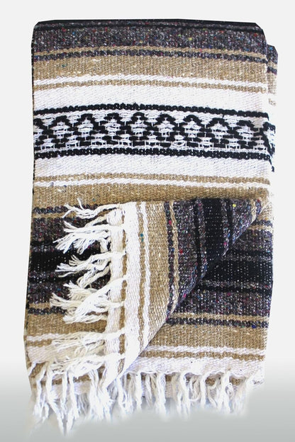 Del Mex Classic Mexican Blanket, Large Authentic Woven Falsa Throw (70"x50"), Artisan Southwest Décor for Beach, Yoga, Outdoors (Lavender)