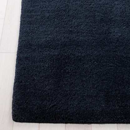 SAFAVIEH Himalaya Collection 6' Round Black HIM610C Handmade Premium Wool Area Rug