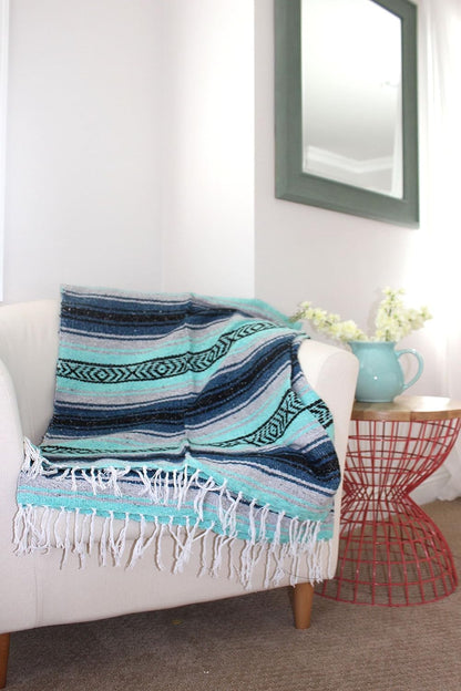 Del Mex Classic Mexican Blanket, Large Authentic Woven Falsa Throw (70"x50"), Artisan Southwest Décor for Beach, Yoga, Outdoors (Lavender)