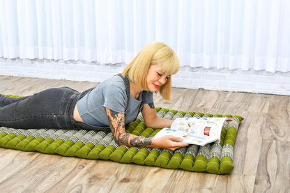 Leewadee - Kapok Roll Mat – Handcrafted Folding Sleep & Relaxation Mattress from Thailand, Ideal as Guest Bed, Camping Mat, Yoga Mat or Traditional Futon, 75 x 39 inches, Anthracite