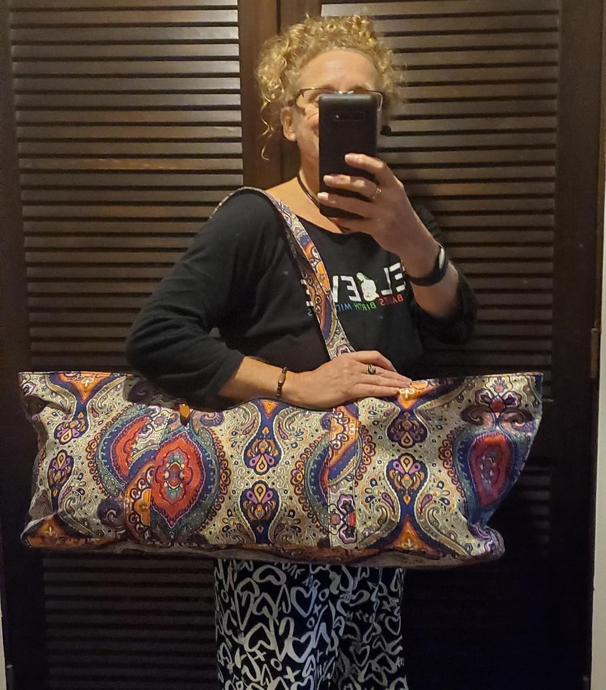 Large Yoga Mat Bag for Women & Men, Full-Zip Gym Bag with Yoga Mat Holder