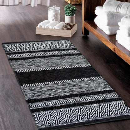 Chardin home Farmhouse Rug 24''x36'' Black-White | Recycled Cotton Hand Woven Rug, Long Boho Rug | Perfect for Hallways, Kitchens, Bathroom, bedrooms, Meditation Yoga Mat | Machine Wash