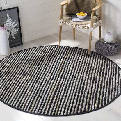 SAFAVIEH Area Rug 3x5 - Rag Rug Collection - Blue & Multi, Handmade Cotton, Boho Stripe Pattern, Ideal for Entryway, Living Room, Bedroom, Dining Space (RAR130B)
