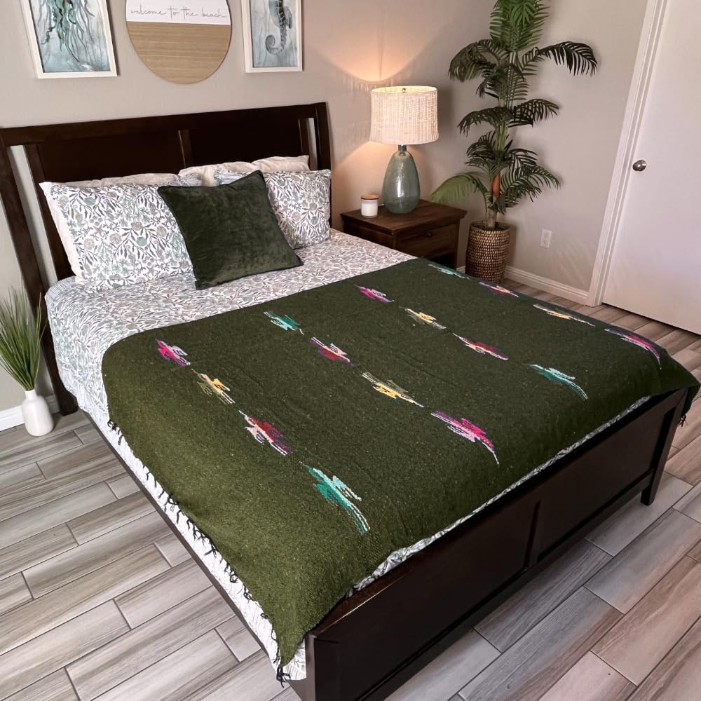 Open Road Goods Mexican Thunderbird Yoga Blanket, Handwoven Throw for Yoga, Meditation, and Home Décor – Versatile Blanket for Beach, Picnic, Camping, or Outdoor Use