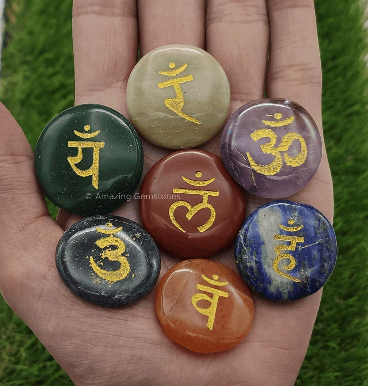 7 Chakra Disc Set Reiki Healing Crystal with Engraved Chakra OM Symbols Holistic Balancing Polished Palm Stones Set with Velvet Pouch