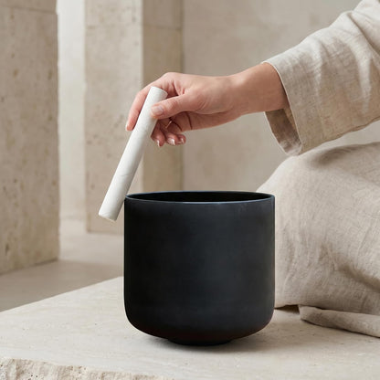 7" B Note Crystal Singing Bowl Crown Chakra with Suede Mallet for Meditation, Yoga, Chakra Healing & Sound Therapy