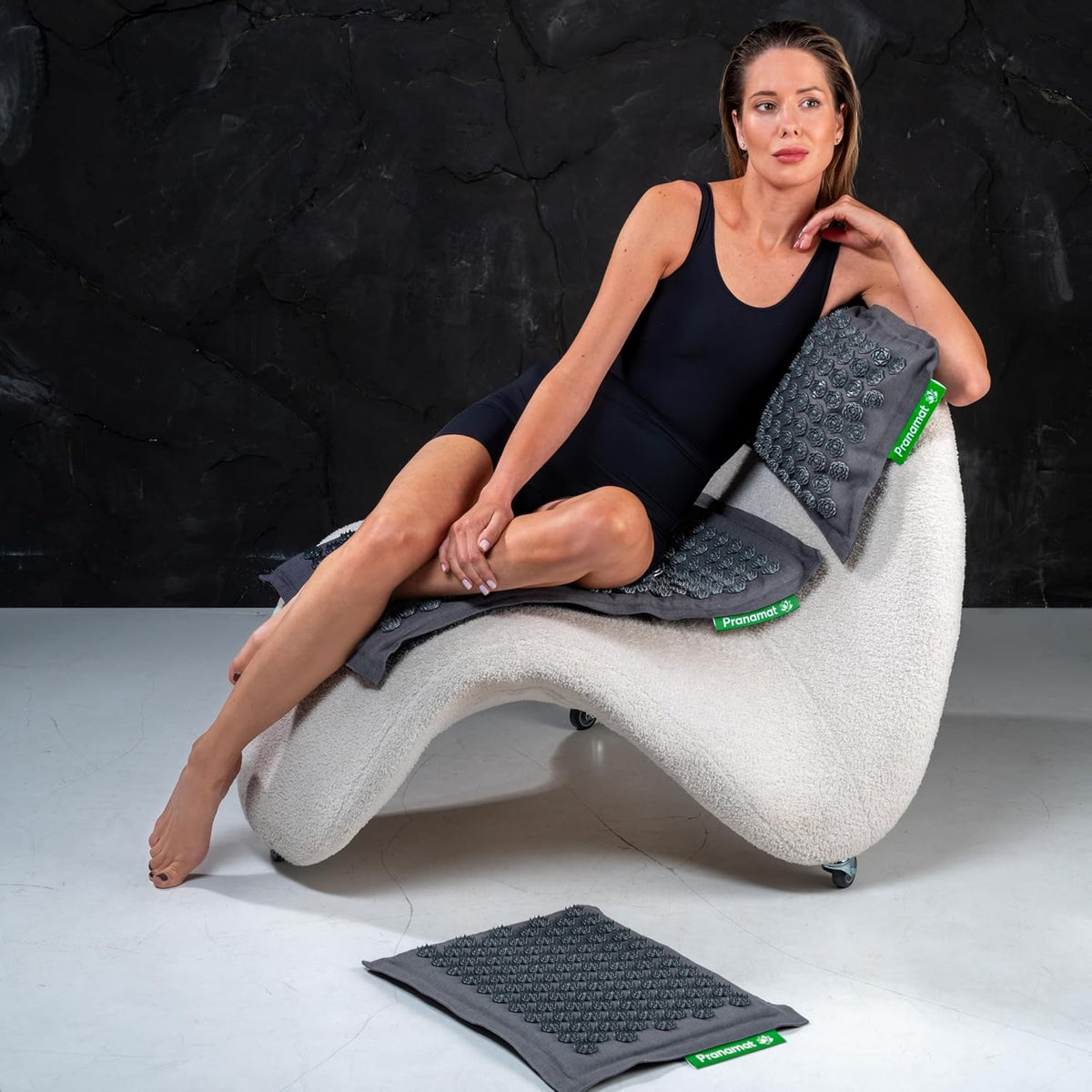 Acupressure Large & Small Mat with Pillow Set, Premium Acupressure Therapy for Pain Relief and Relaxation, Handcrafted in Europe with Sustainable and Natural Materials (Lavander)