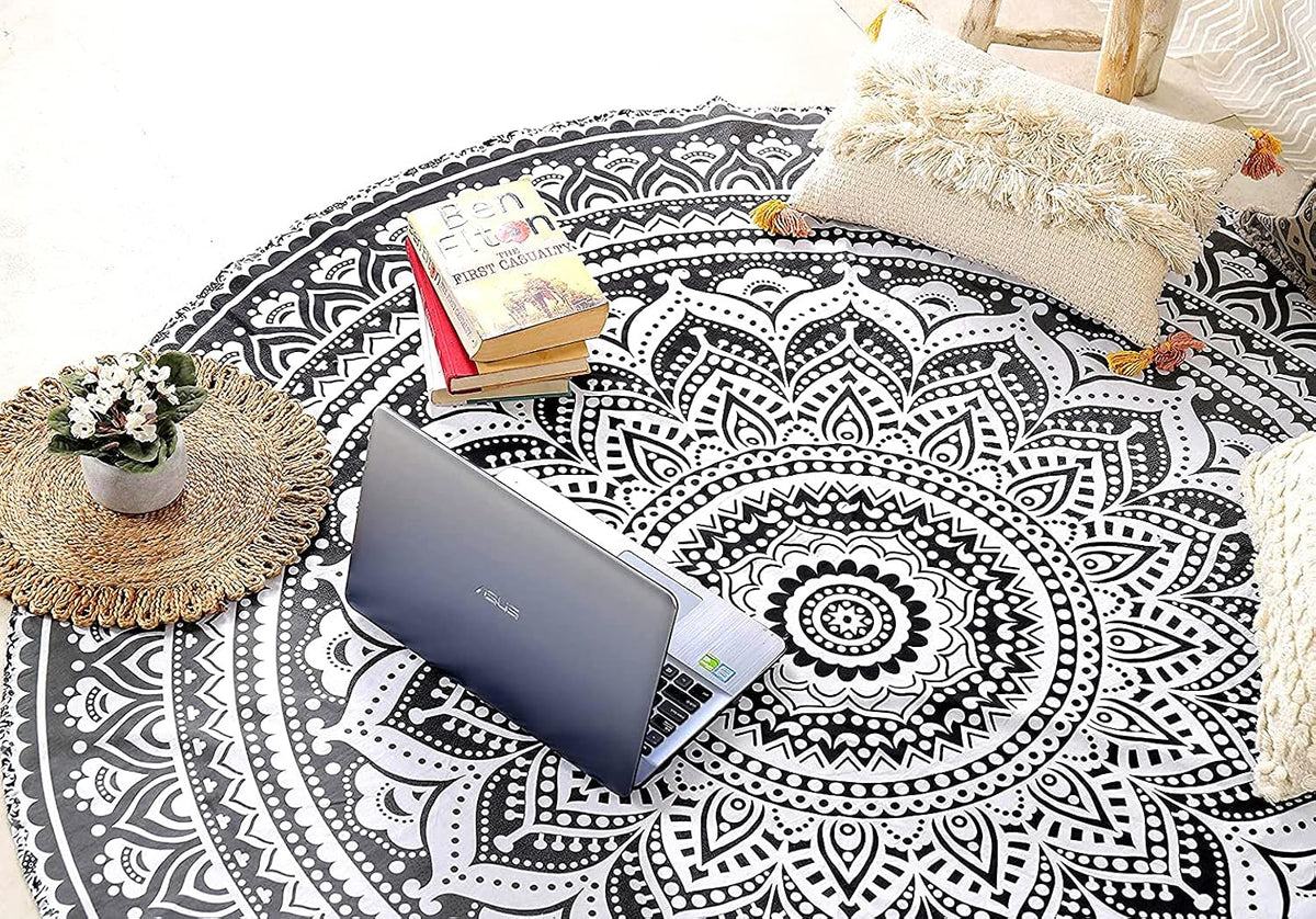 Purple Round Beach Tapestry Hippie/Boho Beach Blanket Mandala/Indian Cotton Throw - Round Tablecloth/Home Decor/Indie Rug Yoga Mat Meditation Picnic Rugs 178 CM / 70 INCHE Circle
