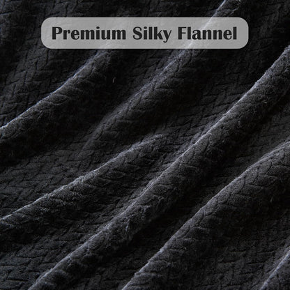 Fleece Leaves Pattern Throw Blanket, Light Purple, 50"x60" | Super Soft Throw Blanket, Lightweight Cozy Bed Sofa Blanket, Premium Silky Flannel Fleece, Travel Blanket for All Season Use - Colors B
